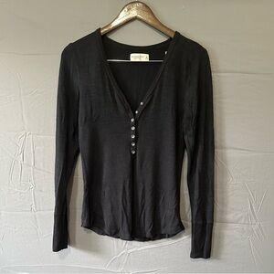 Abercrombie & Fitch Black Button-Down Top